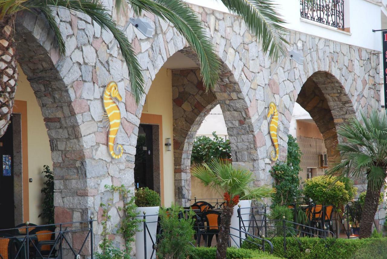 Riviera Aparthotel
