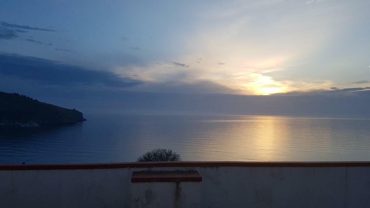 Riviera Aparthotel 2*
