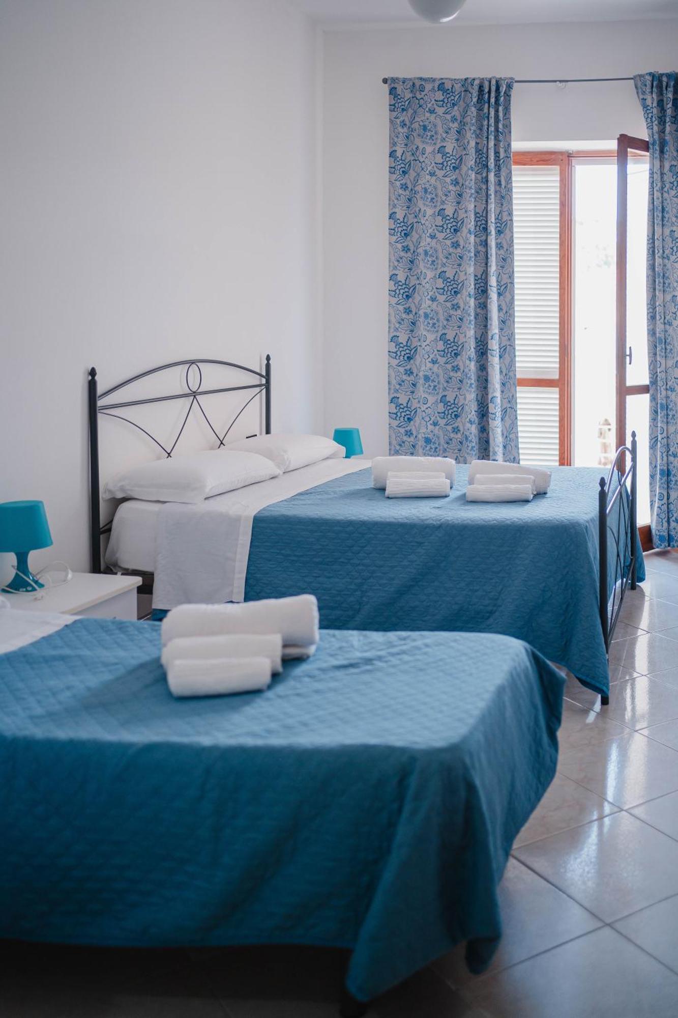 Riviera Aparthotel 2*