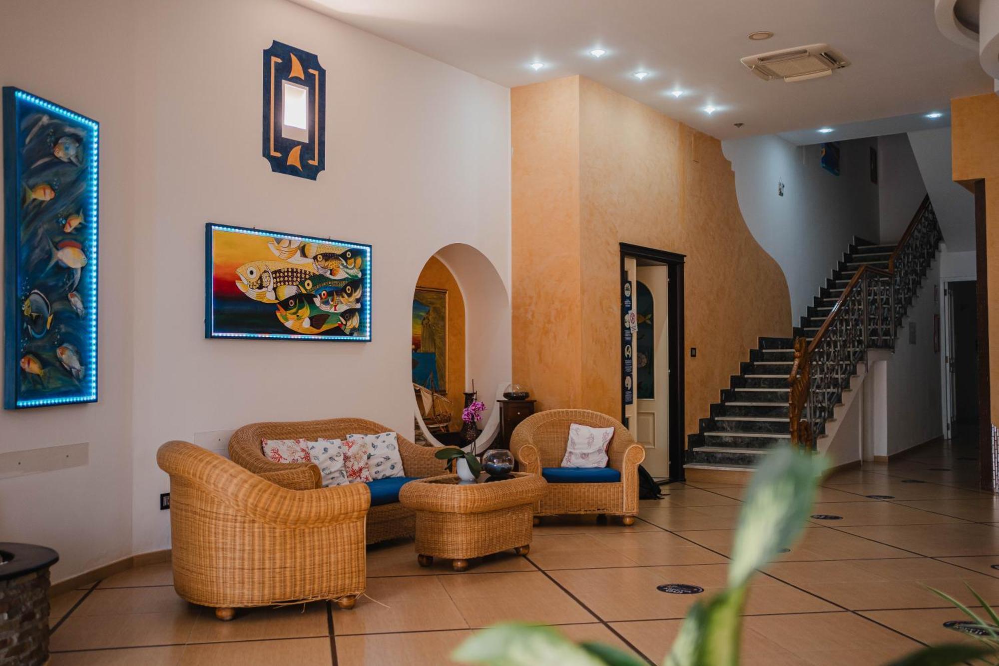 Apartahotel Riviera 2*